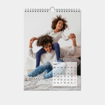 Foto-Wandkalender mit Premiumpapier gestalten A4 hoch
