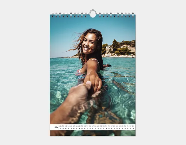 mpb-wandkalender-a4-hoch-f1_1 Wandkalender A4 Hochformat – persönlichen Fotokalender online gestalten und bestellen